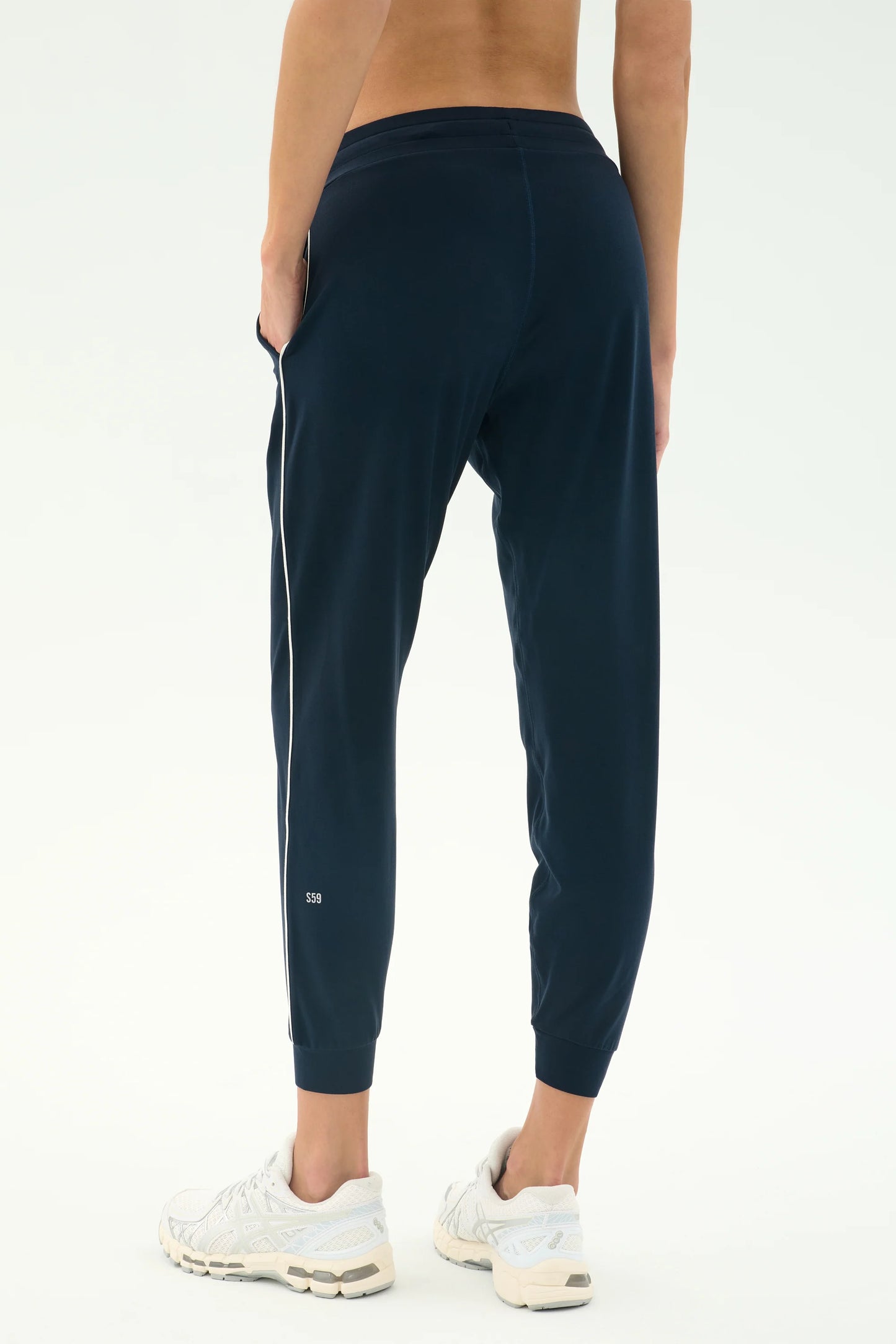 Airweight Jogger - Indigo/White
