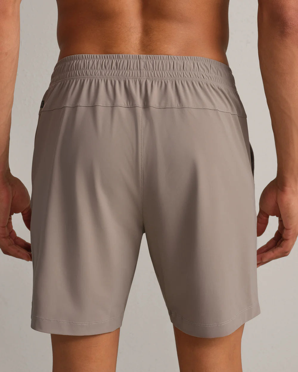 Pursuit Short - Foggy Taupe