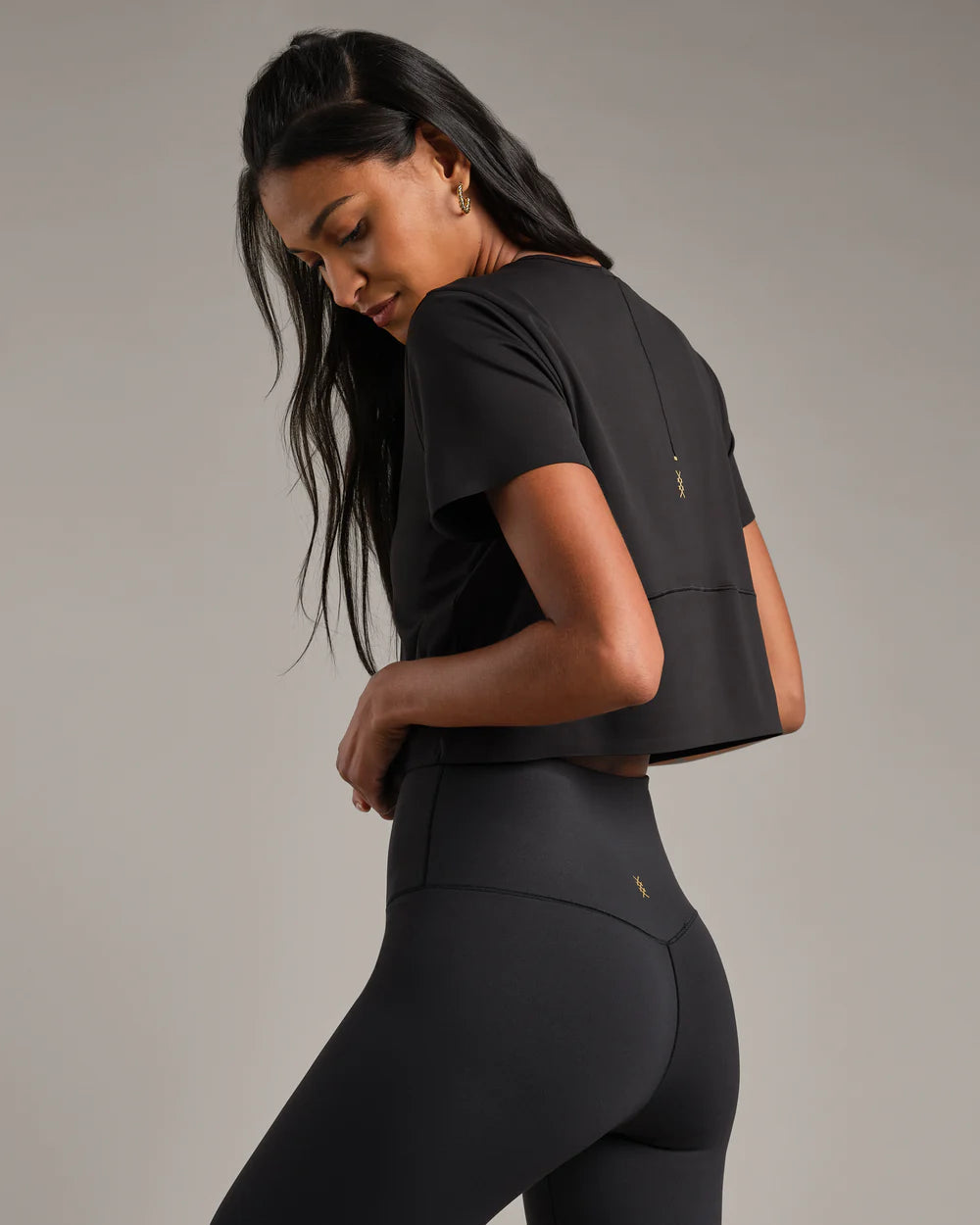 Serene Cropped Tee - Black