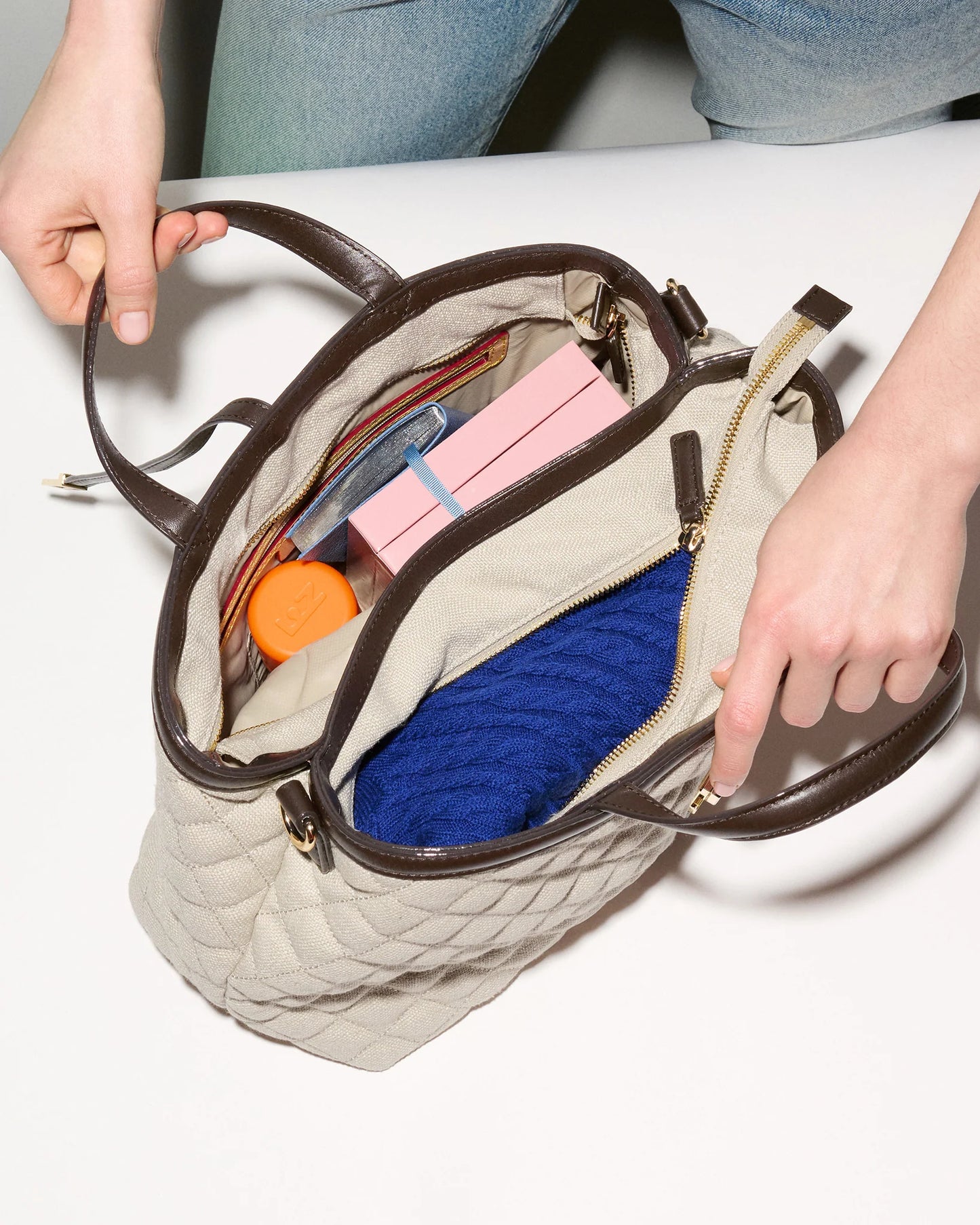 Medium Astor Top Handle Tote - Sandy Linen