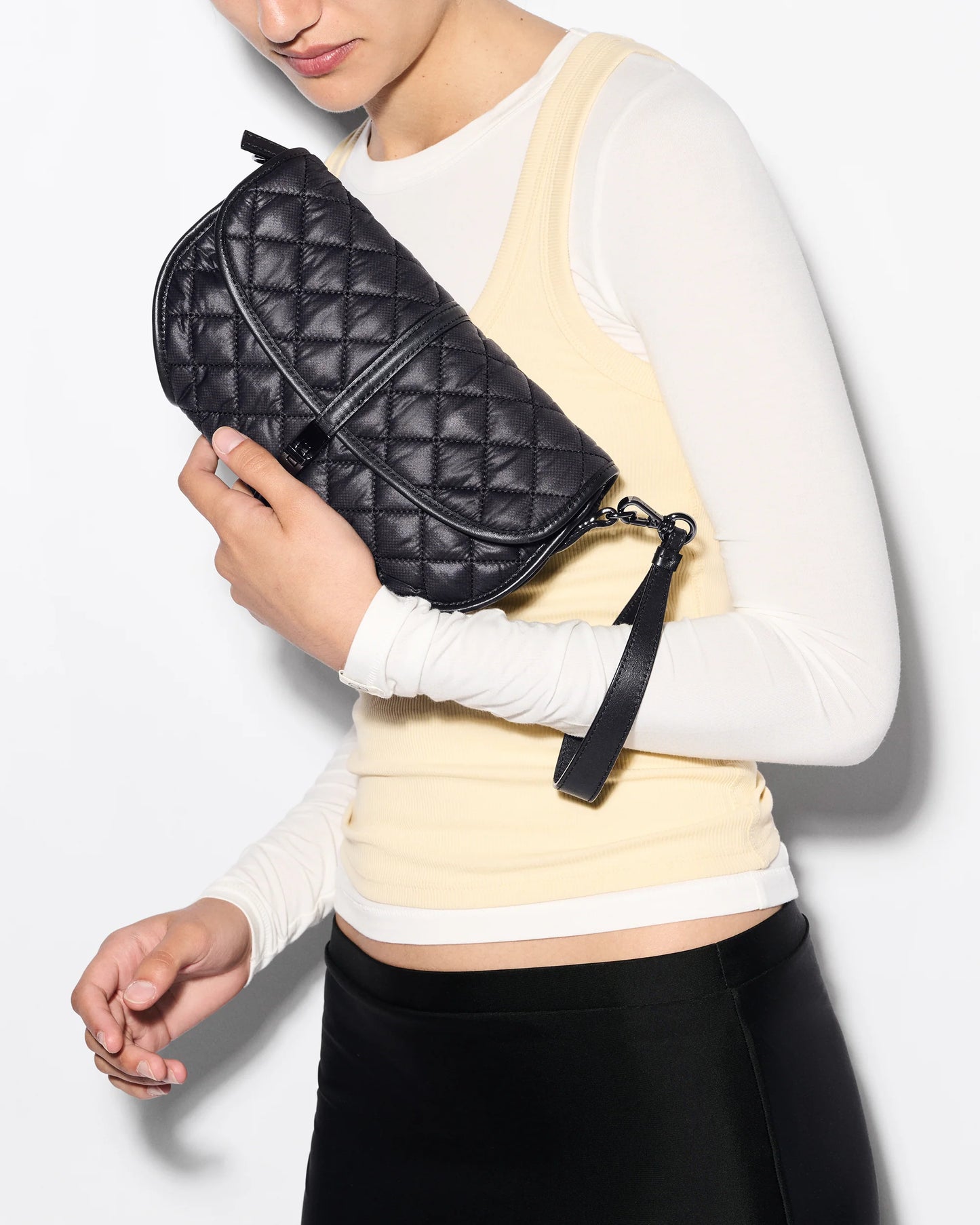 Astor Convertible - Black