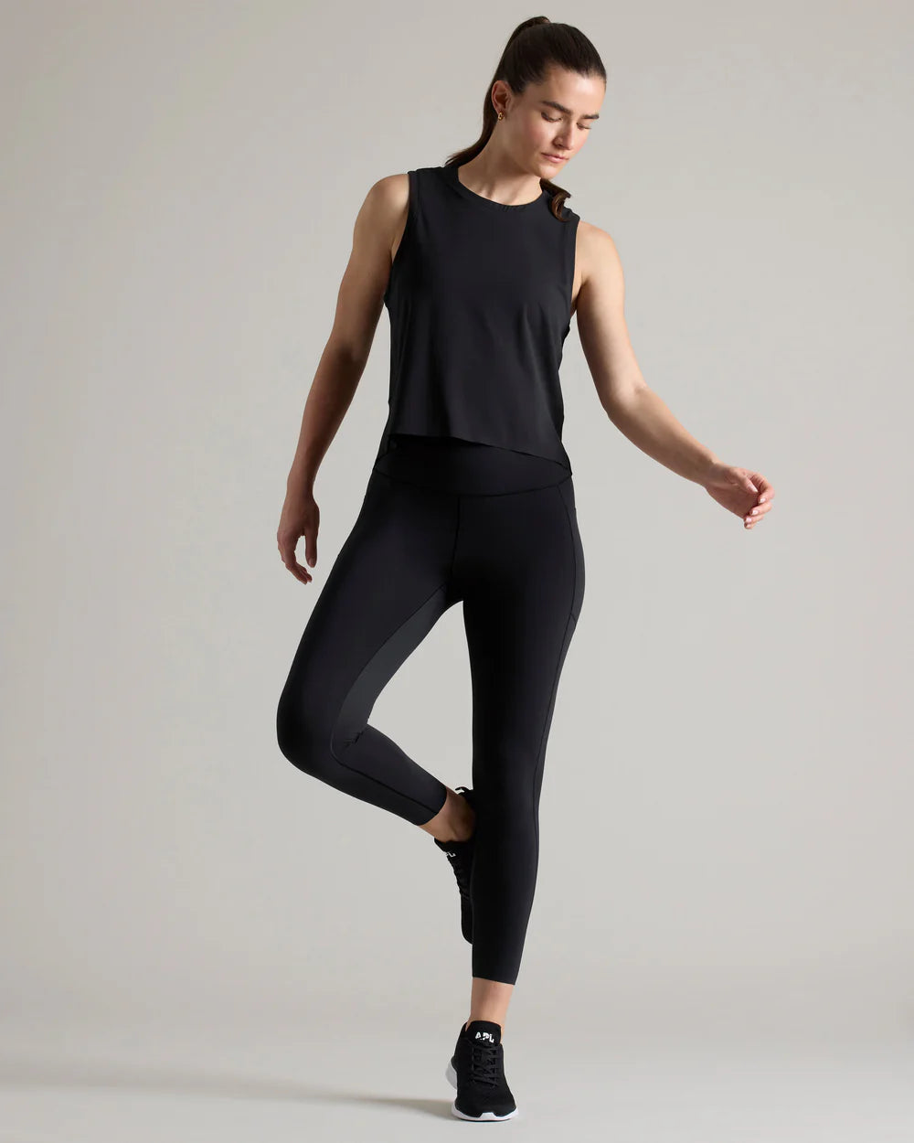 Serene Tank - Black