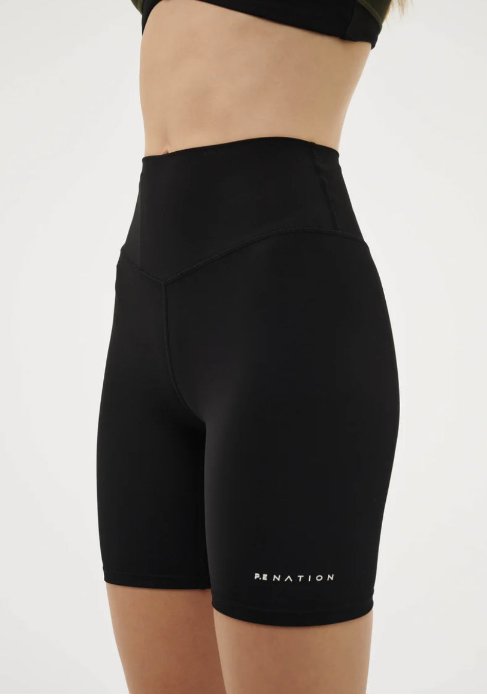 Signature 7’ Biker Short - Black