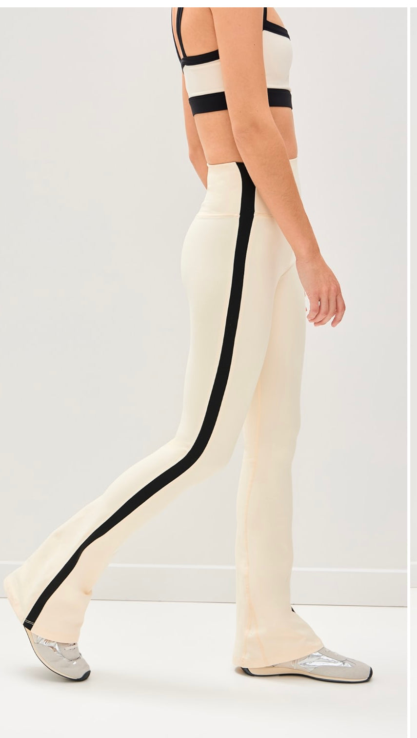 Raquel HW Flare 30 - Creme/Black