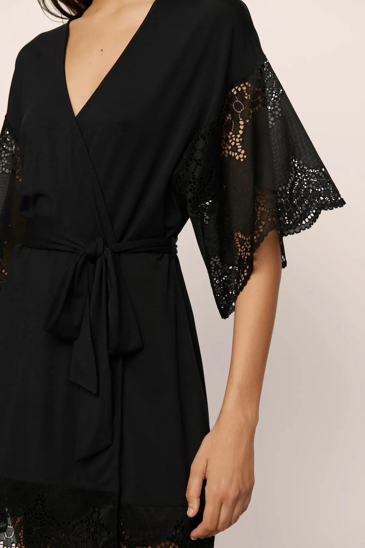 Beatrix Robe - Black