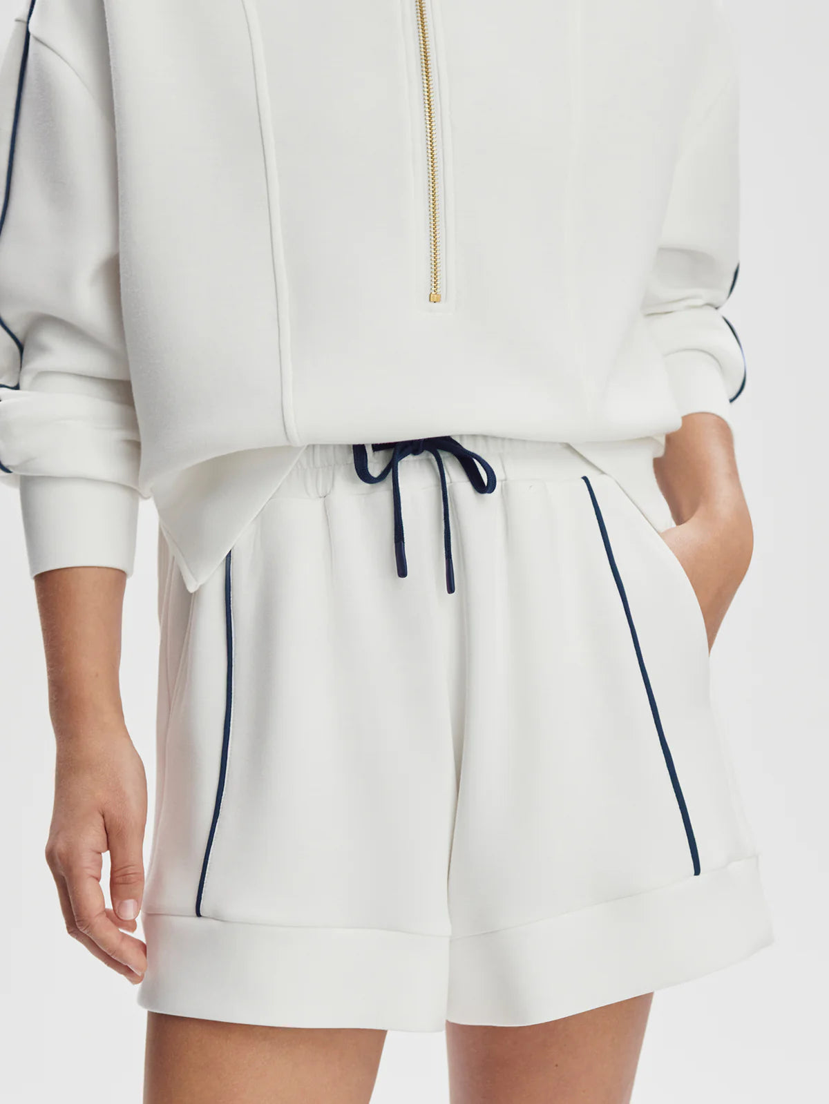 Davenport Half Zip/Barnes Short - White