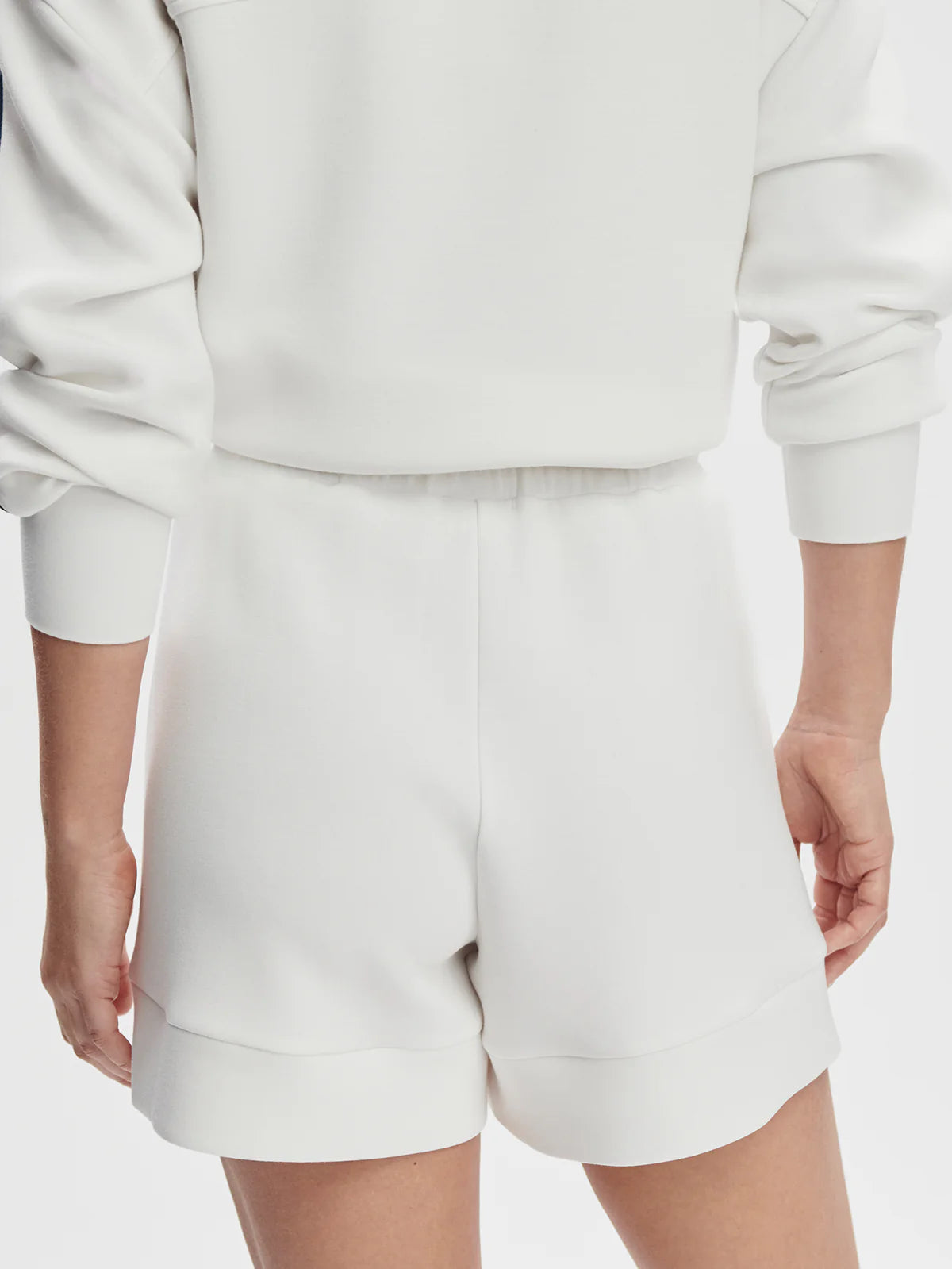 Davenport Half Zip/Barnes Short - White