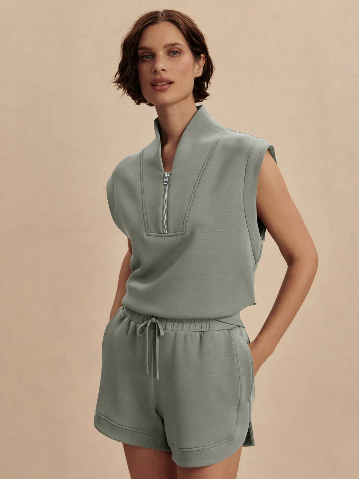 Loretta Half Zip/Ollie Short - Shadow