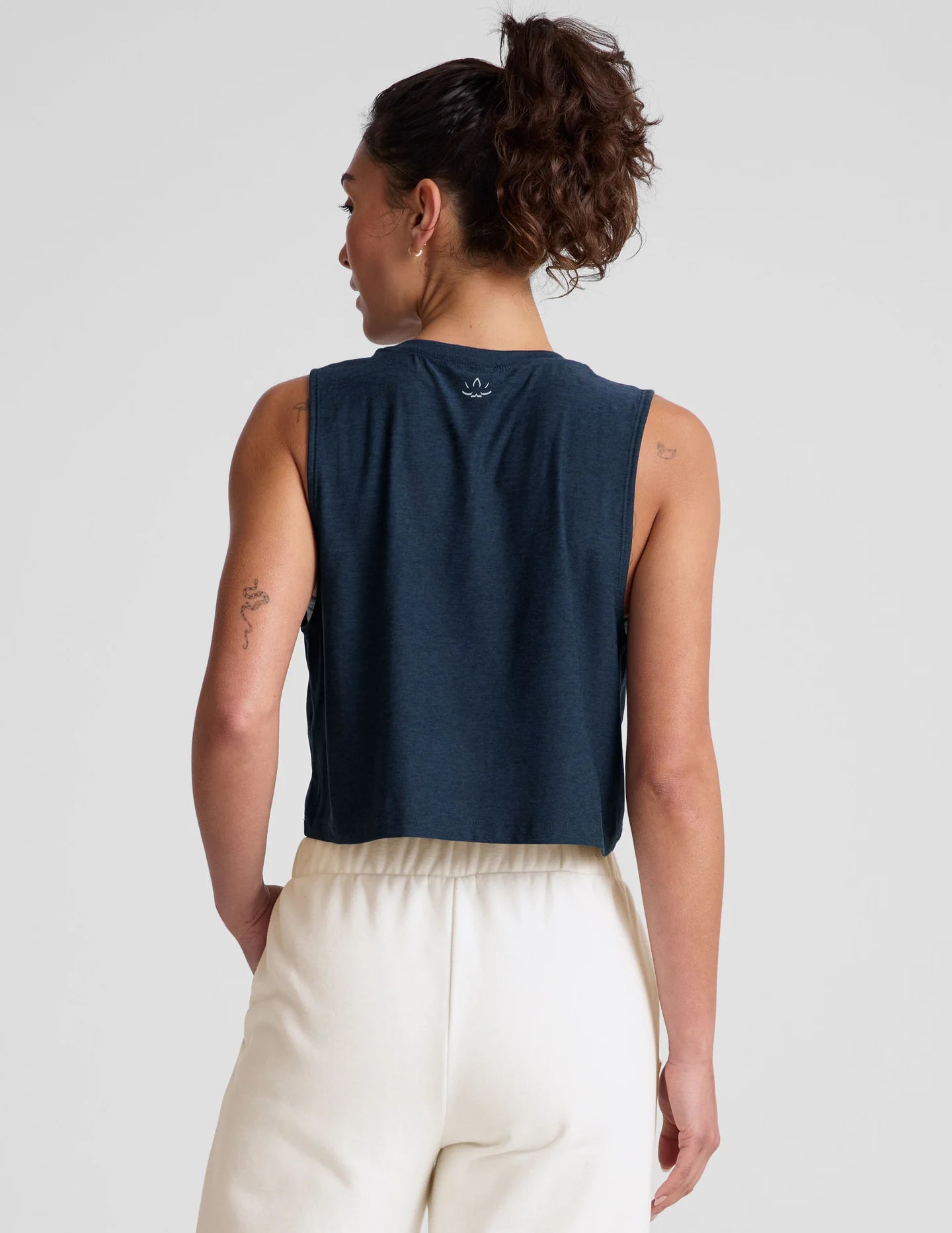 Minimal Cropped Tank - Navy