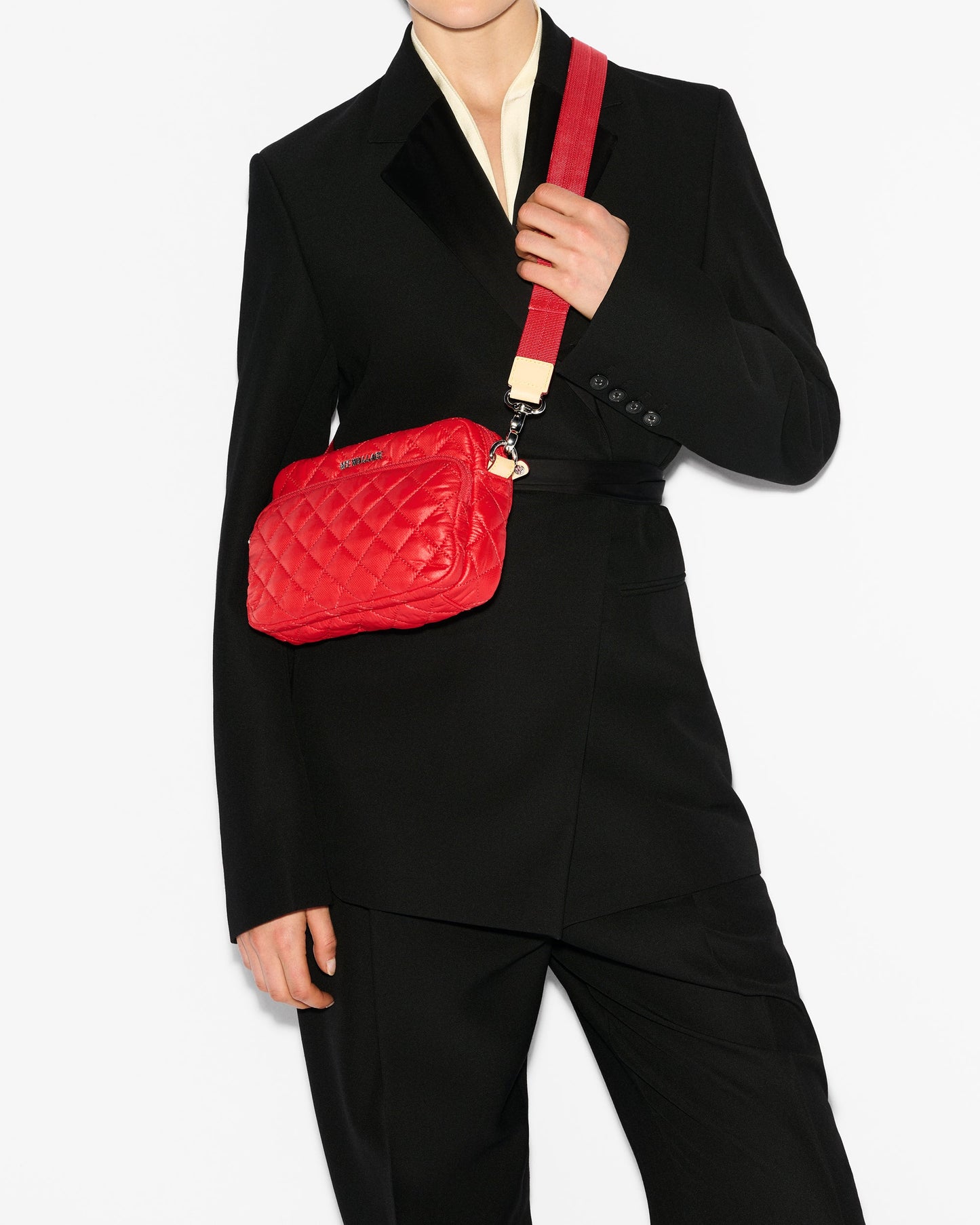 Metro Camera Bag S - Bright Cherry