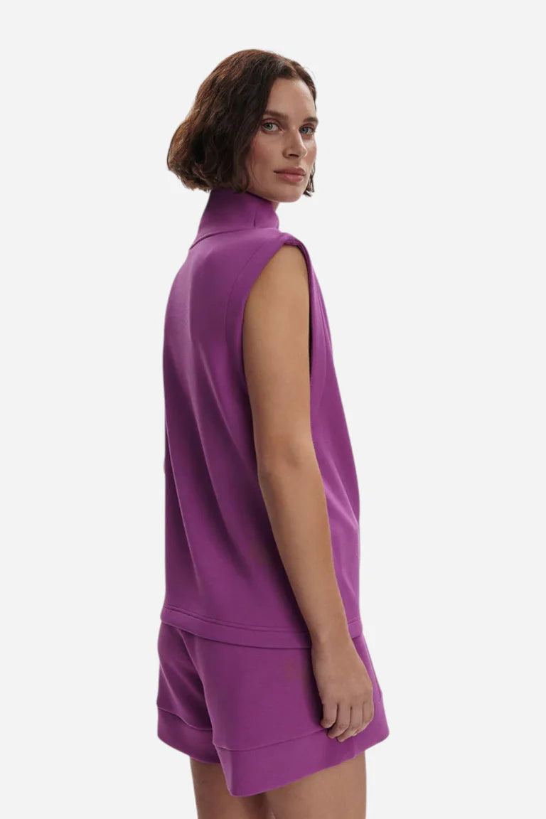 Magnolia/Atrium Short - Striking Purple
