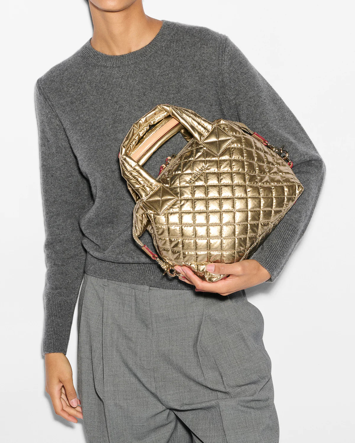 Sutton S - Antique Gold