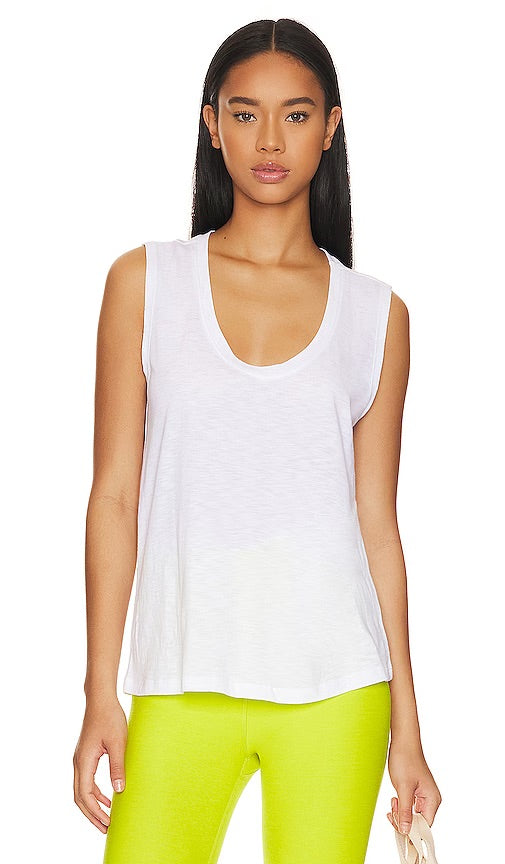 Signature Scoop Tank - White