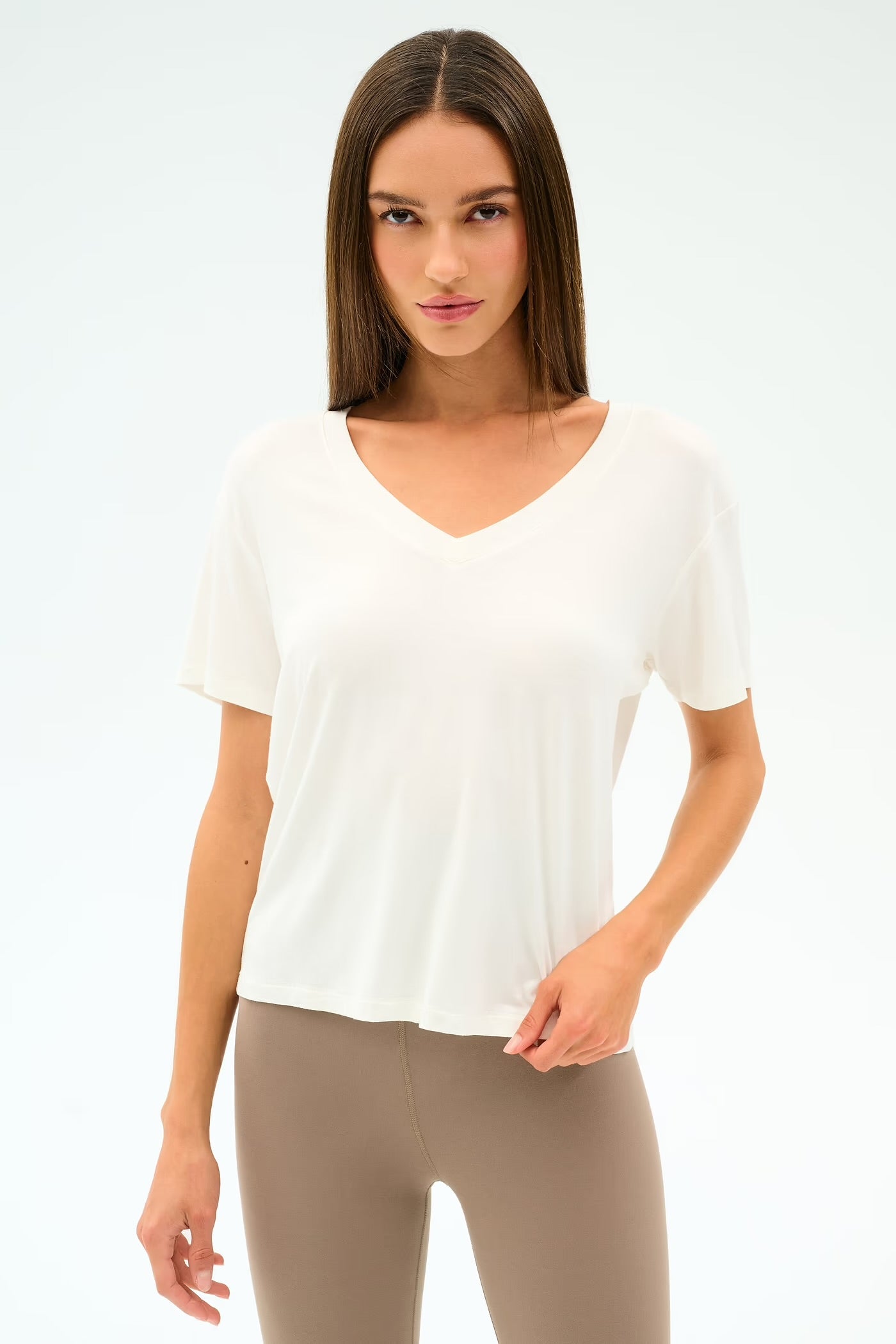 Georgia V-Neck - White