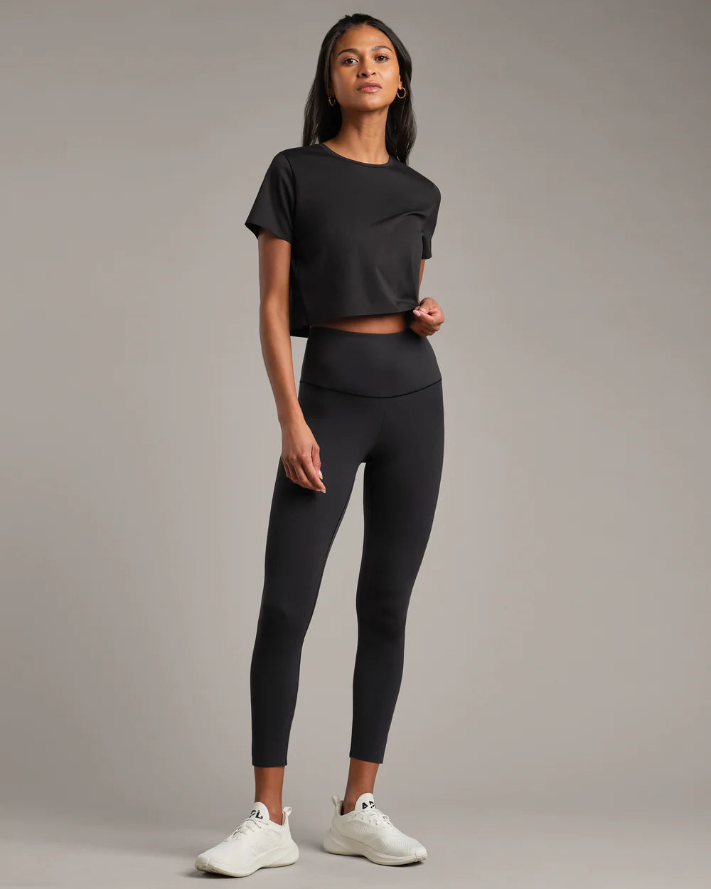 Serene Cropped Tee - Black