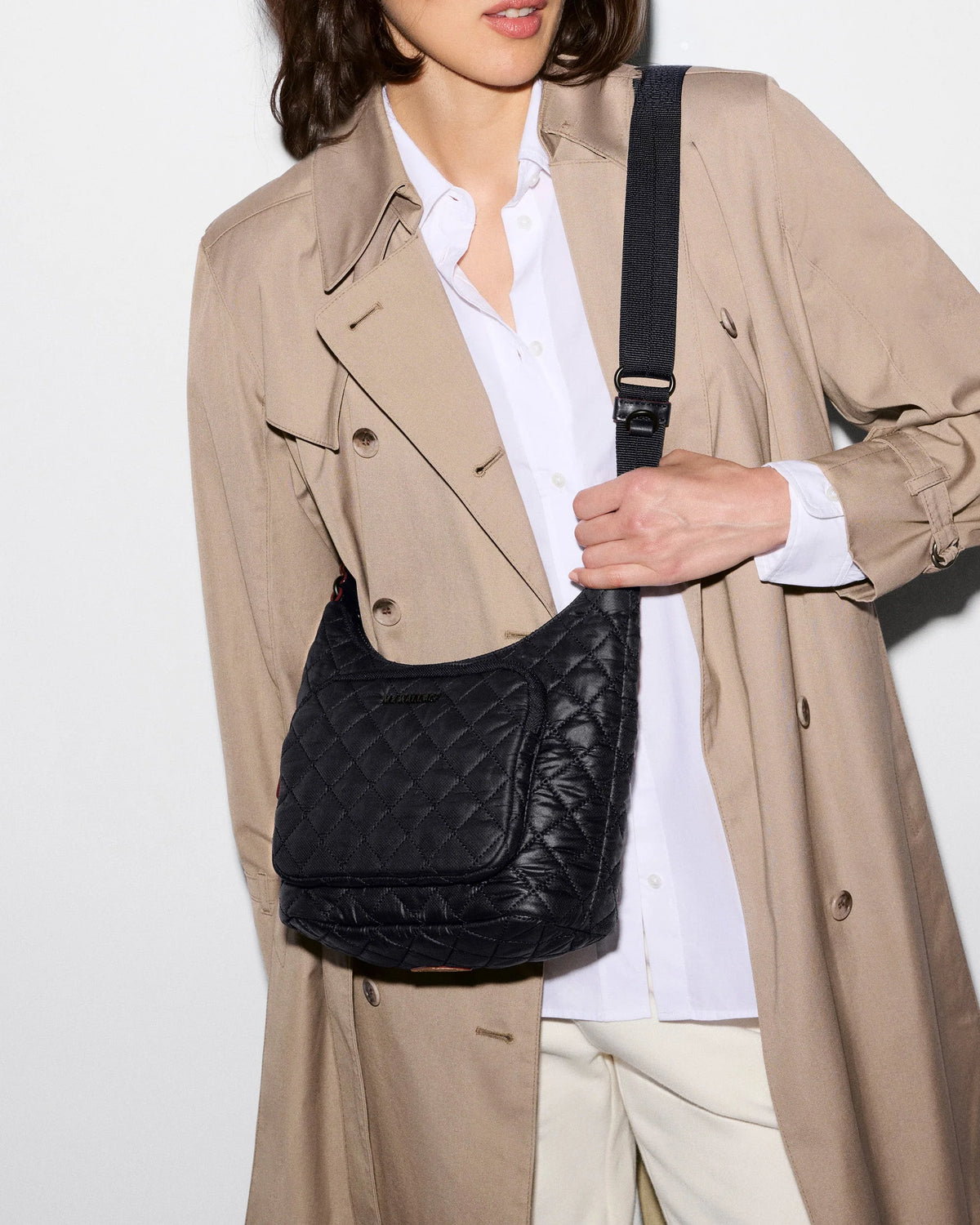 Metro Sloane Crossbody - Black