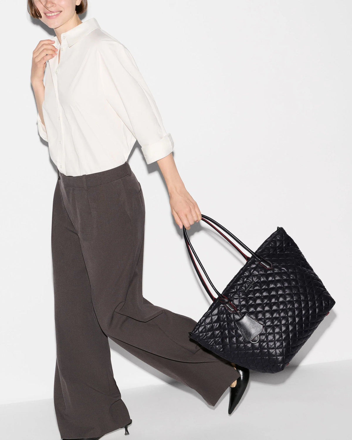 Medium Daily Tote - Black