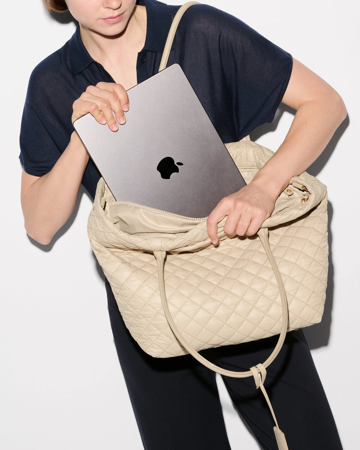 Medium Daily Tote - Sand