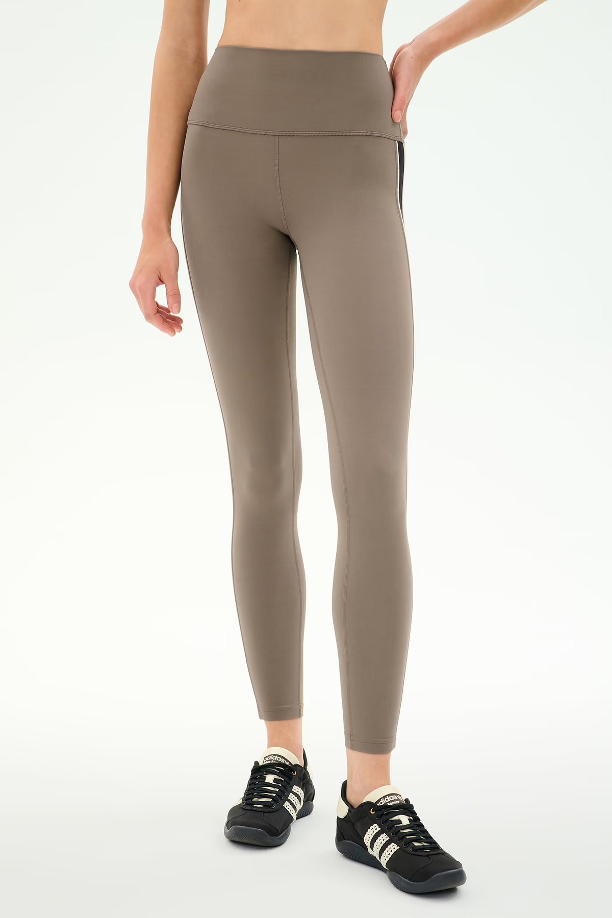 Margot Rigor Legging - Lentil/Black