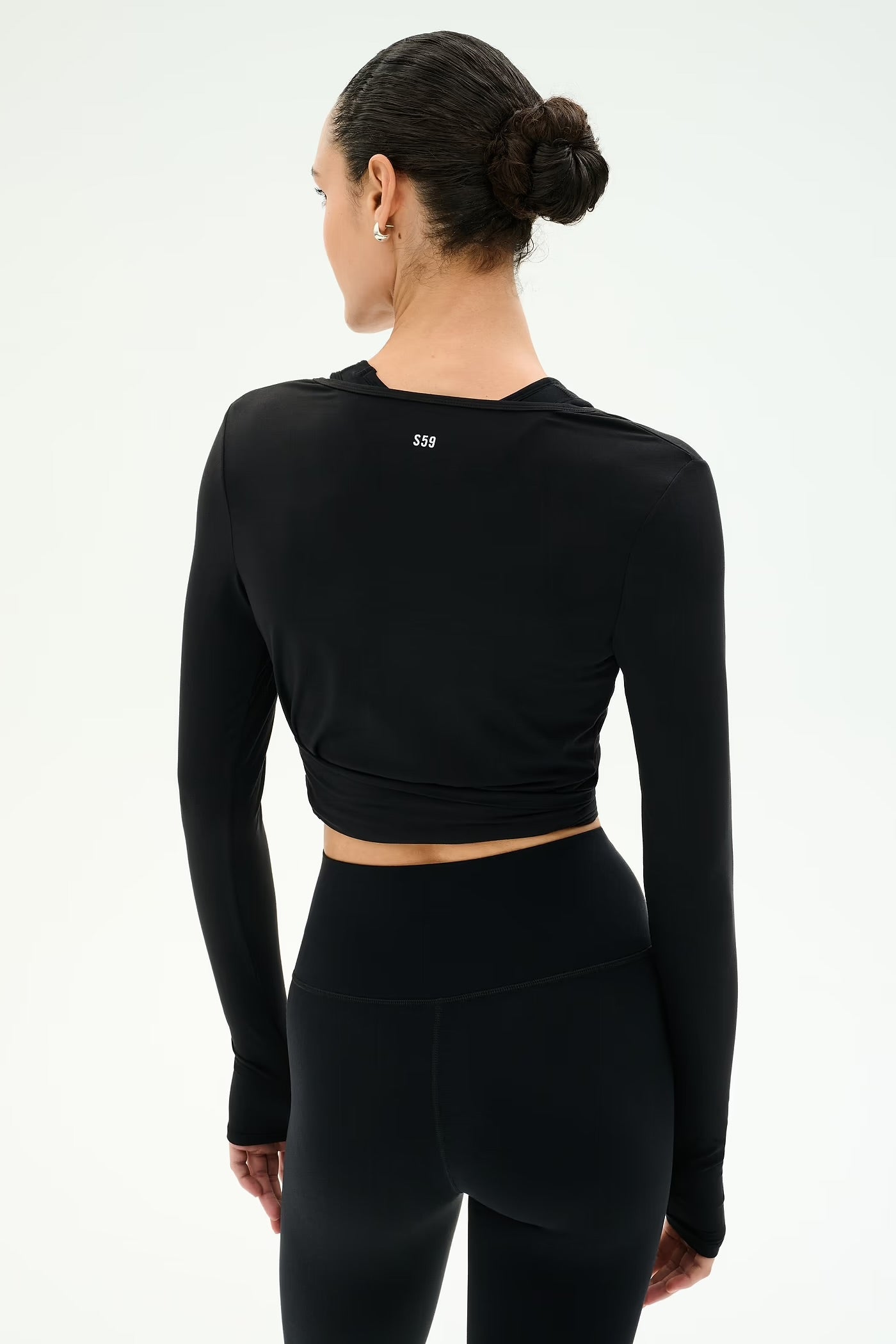 Bella Airweight Wrap - Black
