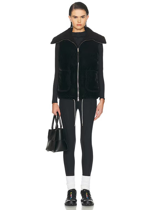 Elvie Puffer - Black