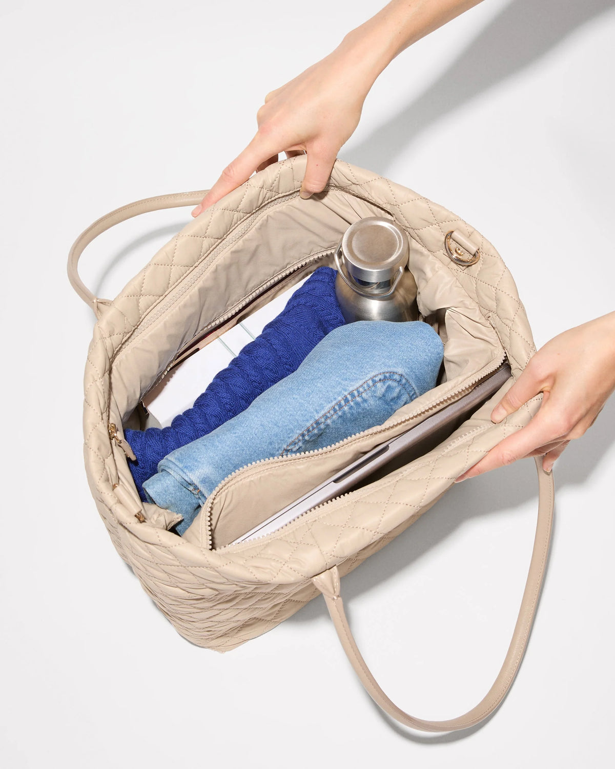 Medium Daily Tote - Sand