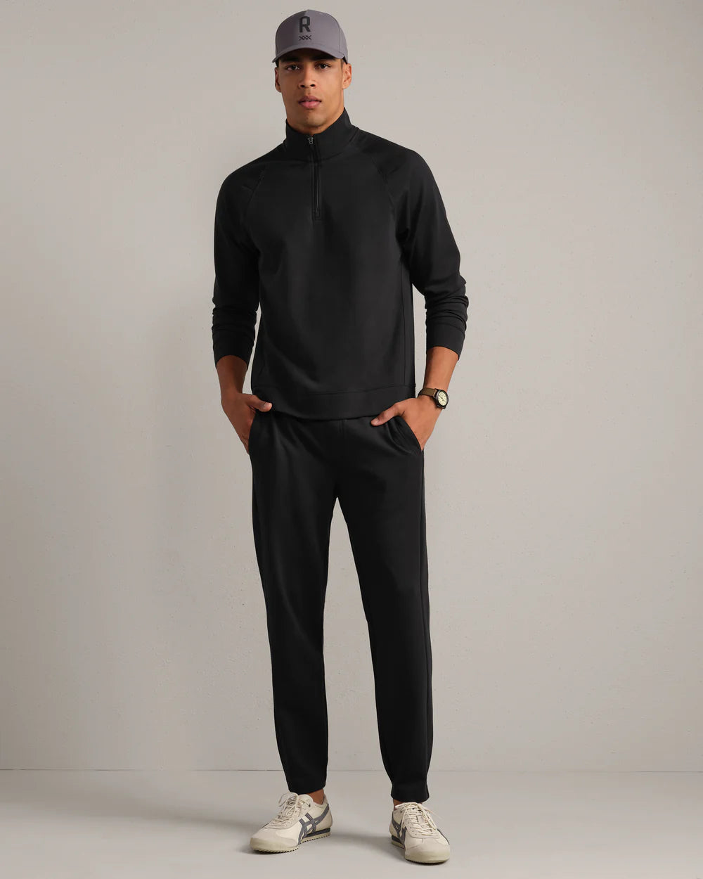 Dreamstate 1/4 Zip - Black