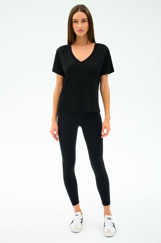 Georgia V-Neck - Black