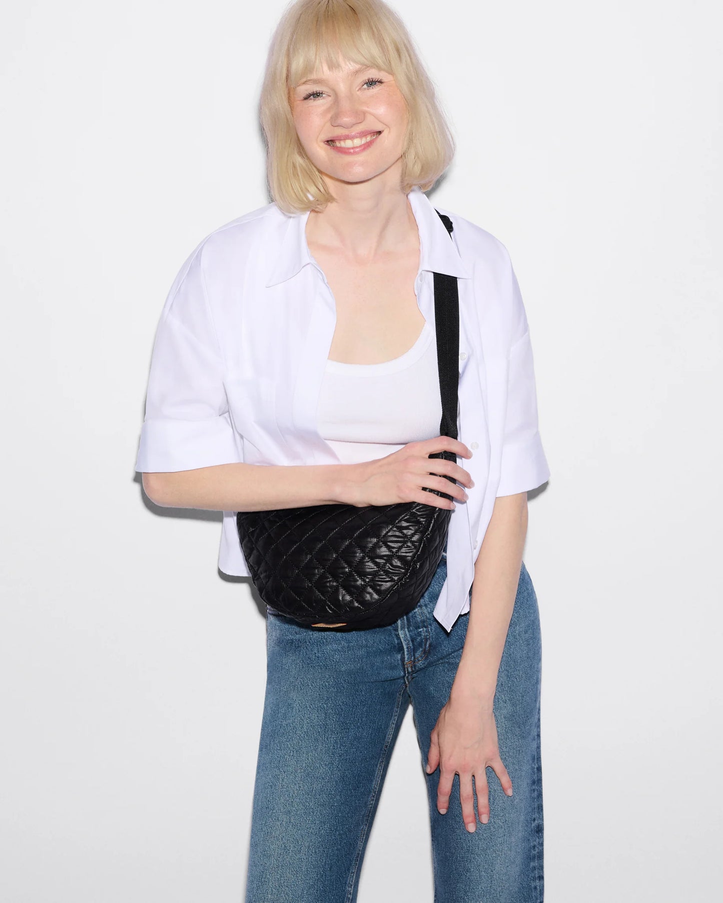 Small Metro Smile Bag - Black
