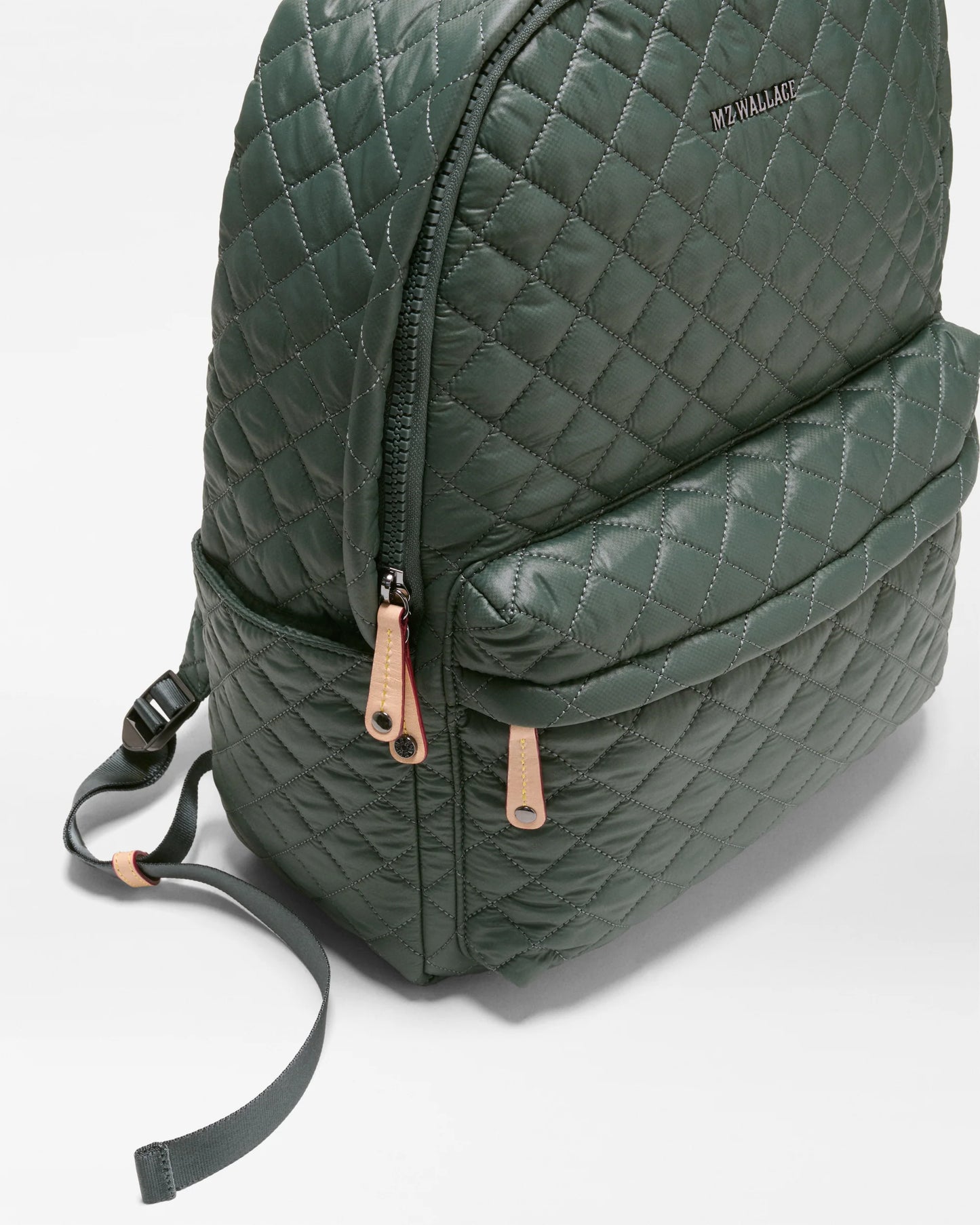 Metro Backpack - Juniper