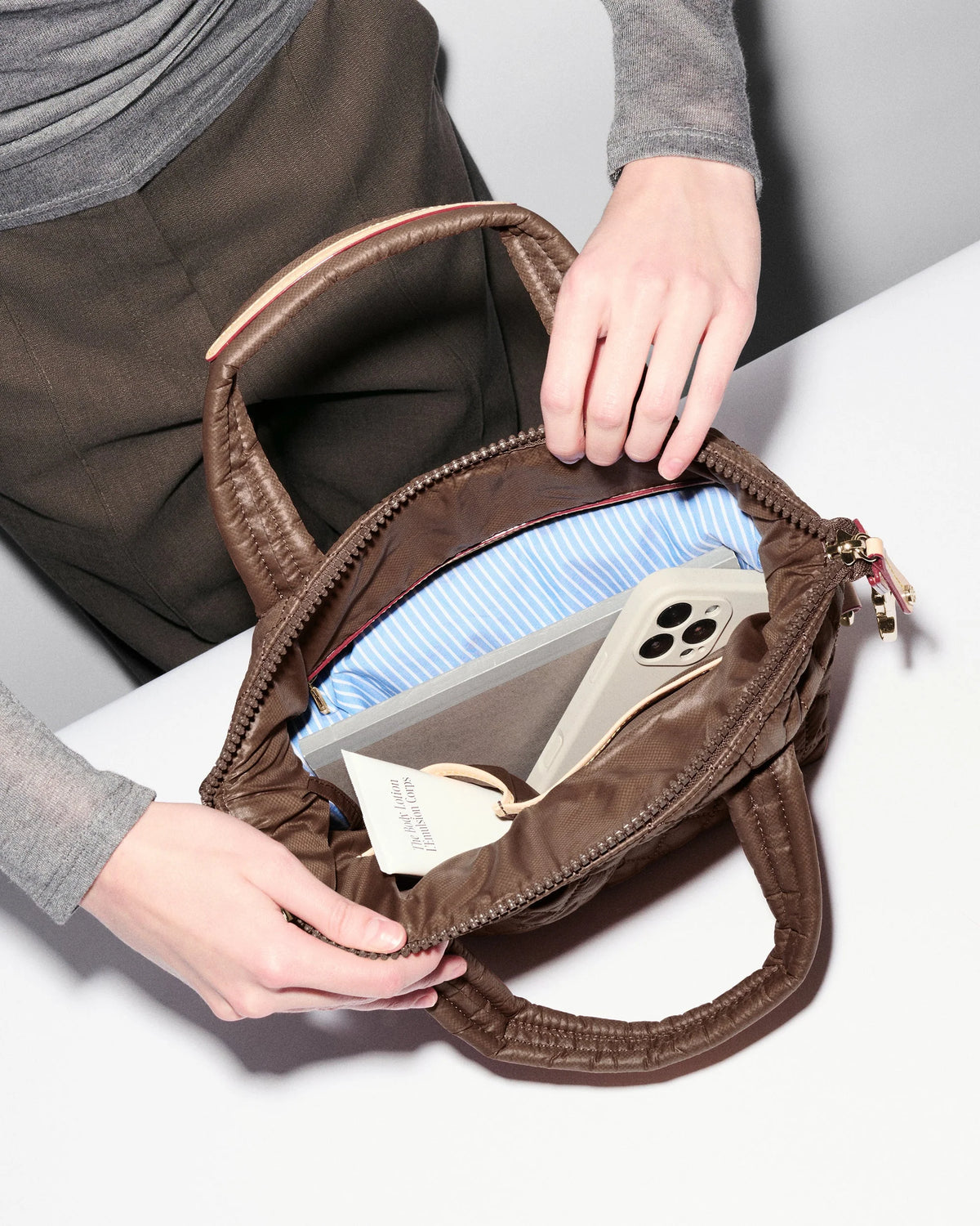 Sutton Deluxe S - Walnut Brown
