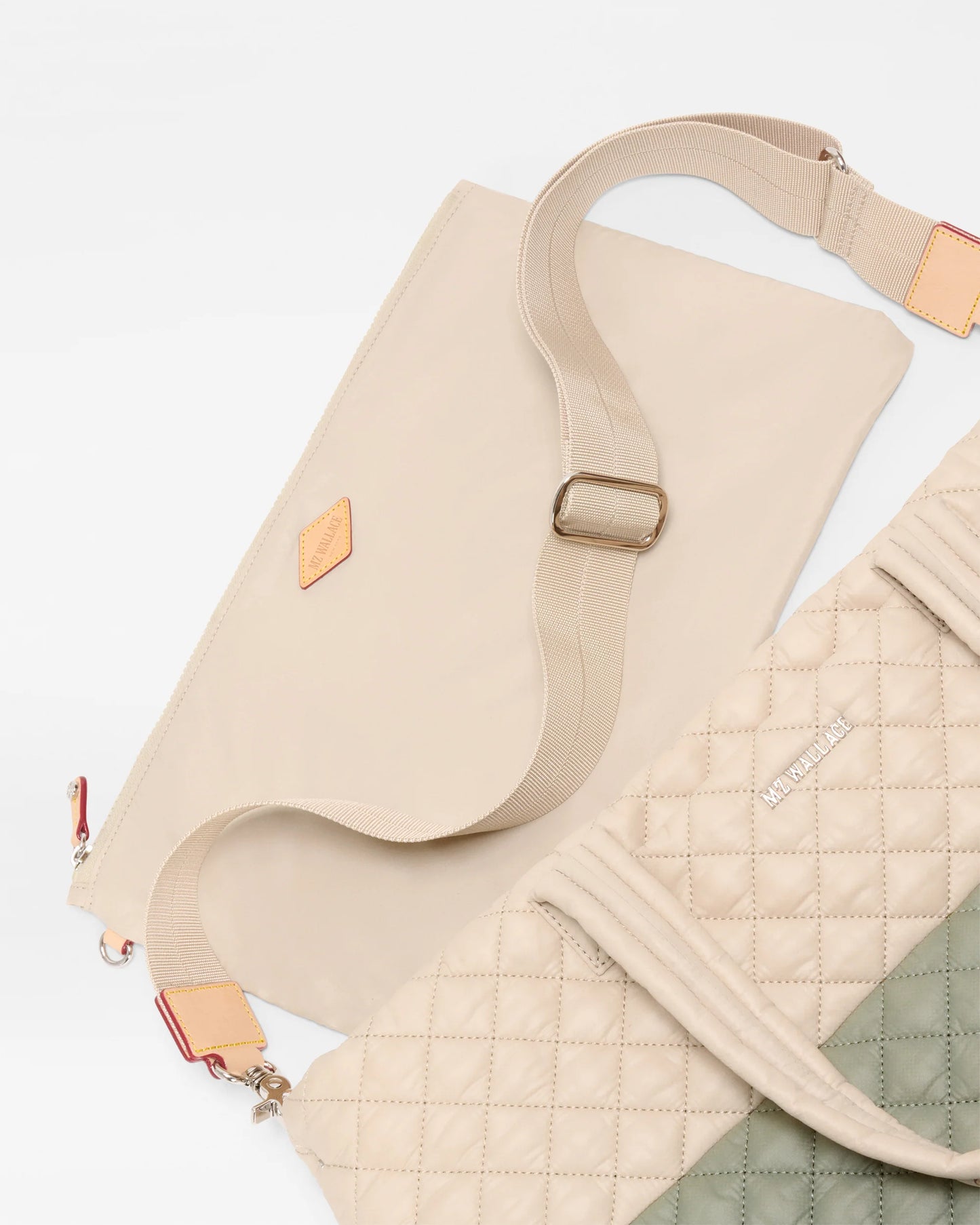 Medium Metro Tote - Agave Green/Buff
