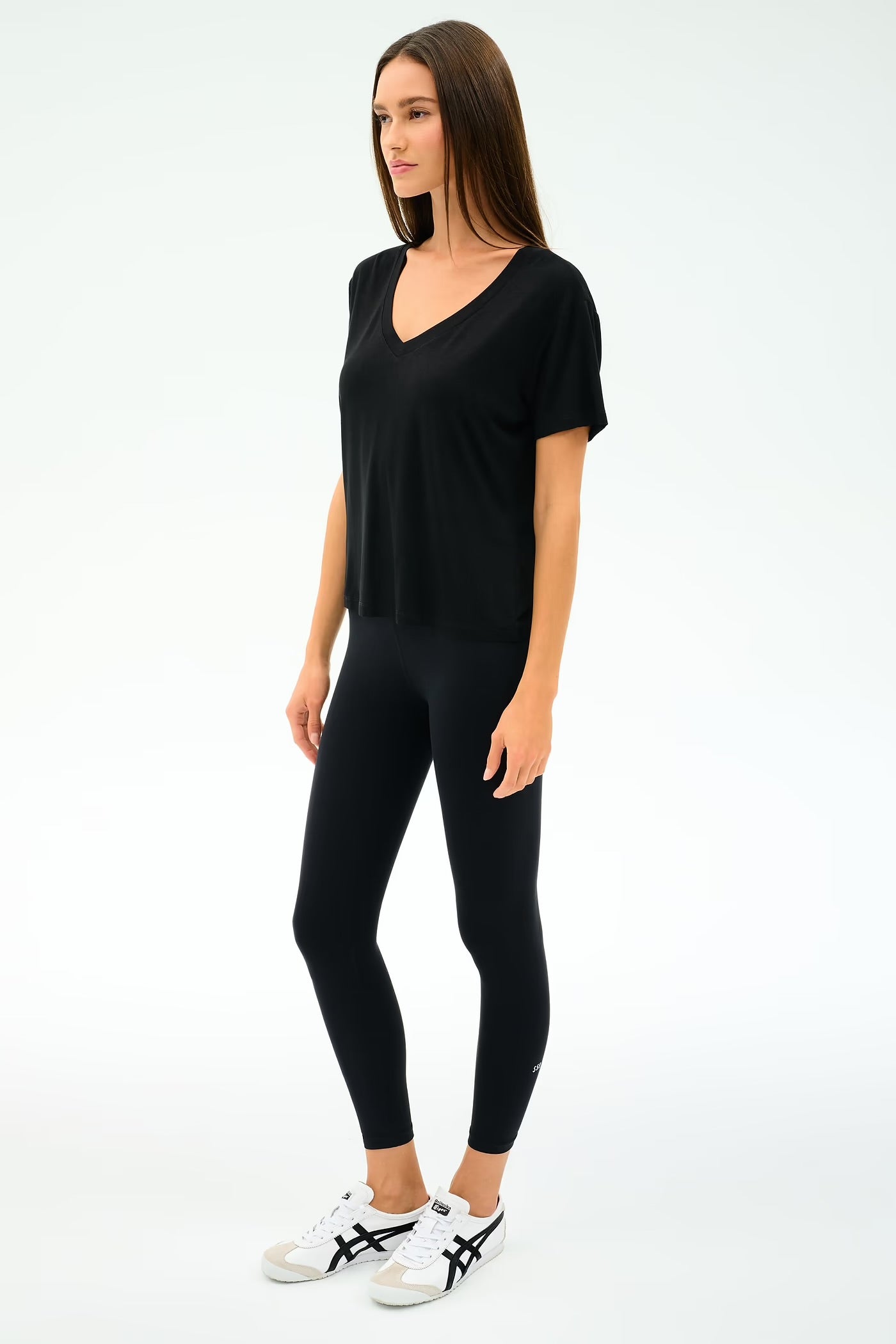 Georgia V-Neck - Black