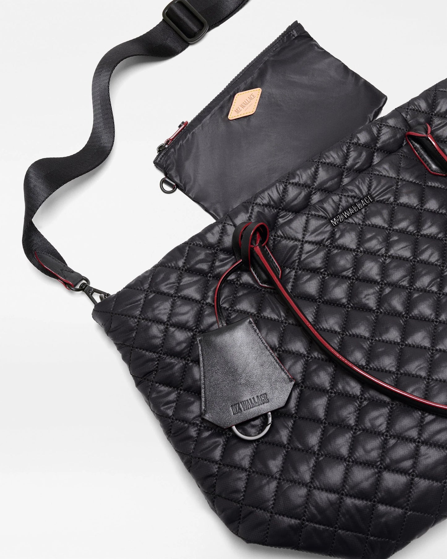 Medium Daily Tote - Black