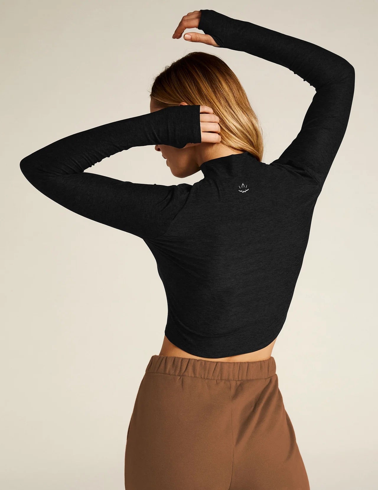 Moving On Cropped Pullover - Black