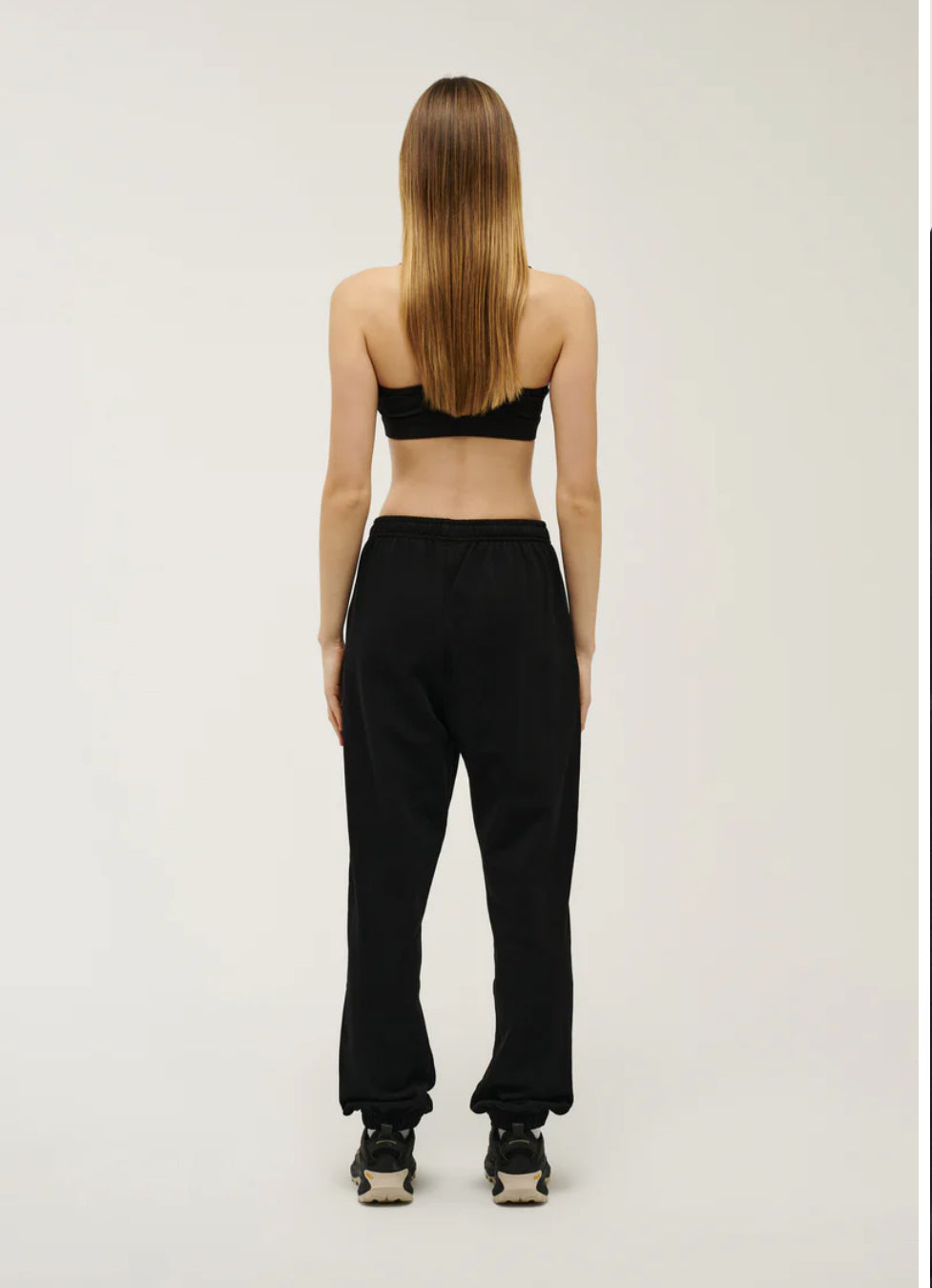 Qualify Track Pant - Black