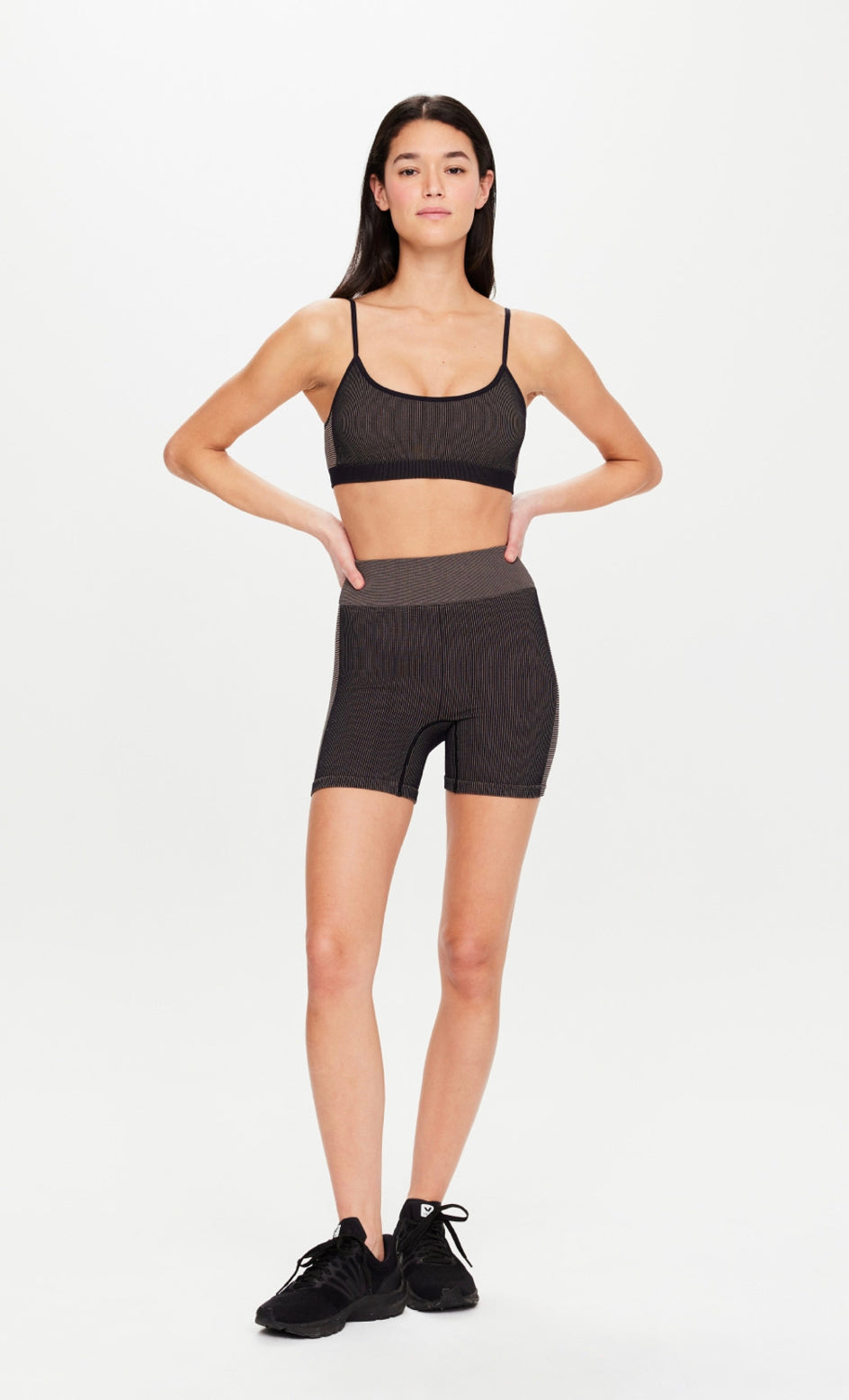 Ribbed Seamless Spin Short - Black