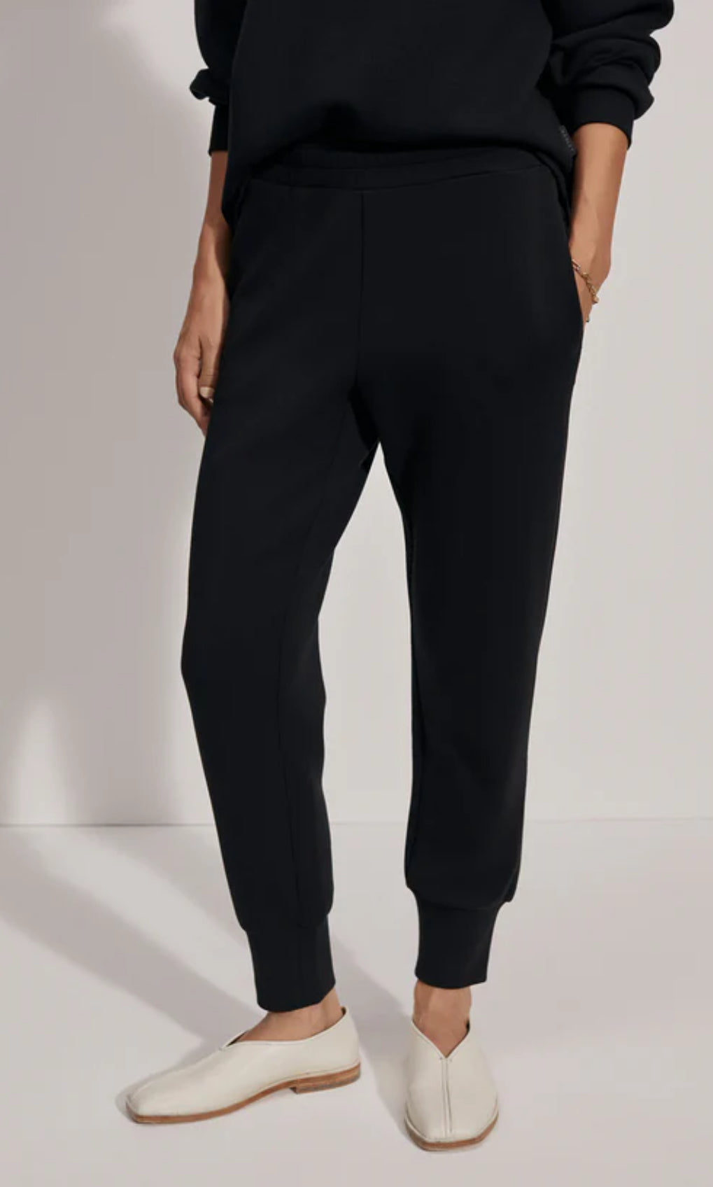 Ritchie Short Slv/Slim Cuff Pant - Black