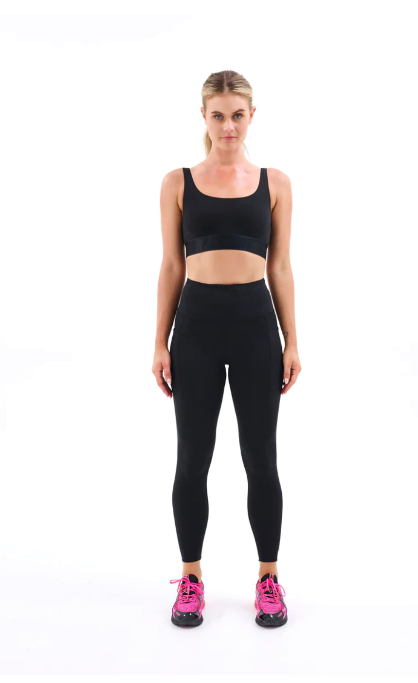 Recalibrate Legging - Black