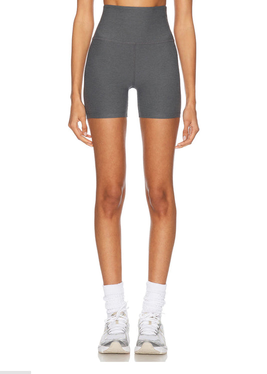 Keep Pace Biker Short - True Gray