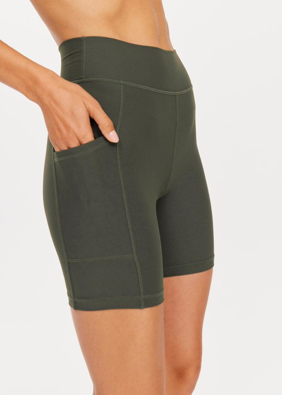 Peached Pocket Spin Short - Khaki