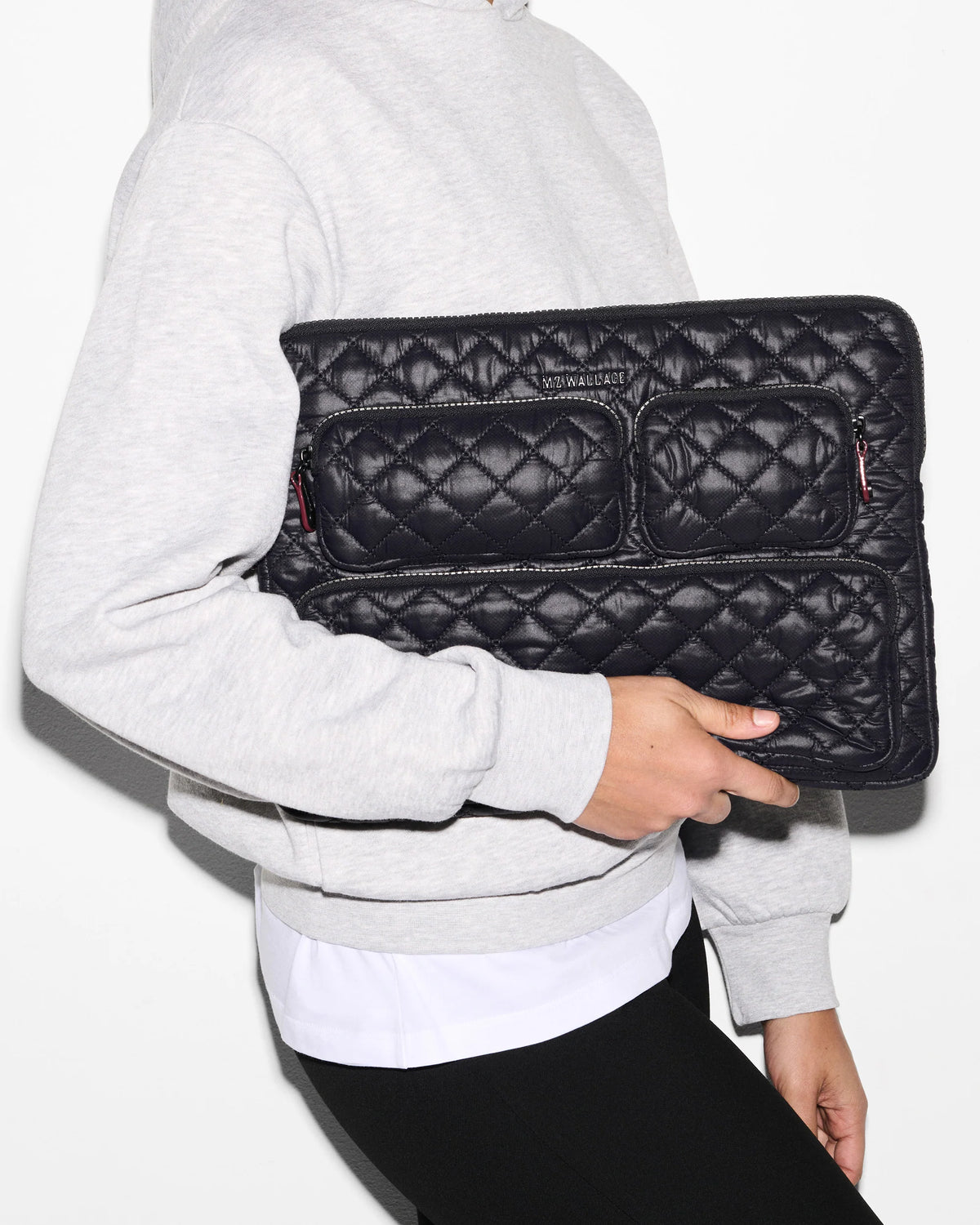 Metro Tech Sleeve - Black