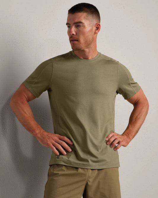 Invictus Training Tee - Fatigue Green