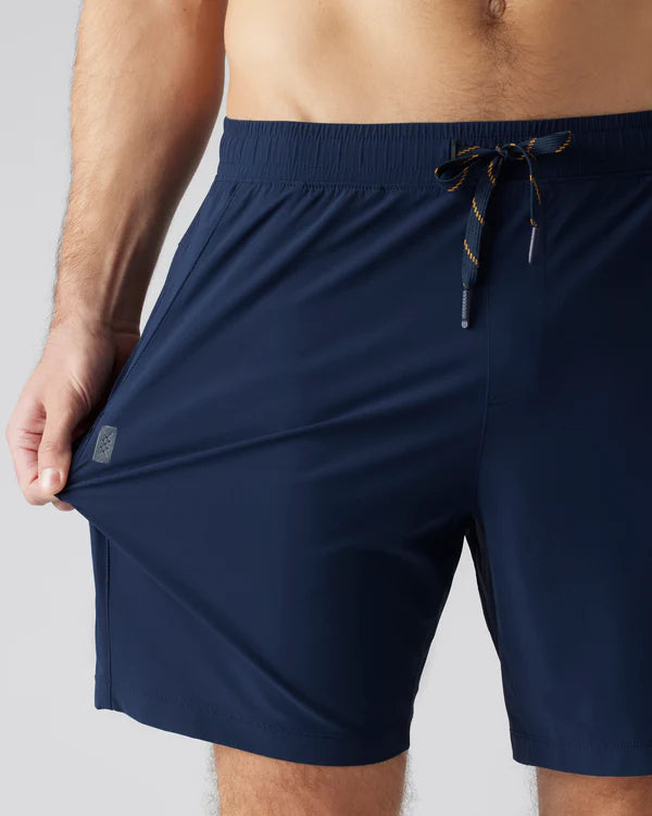 Pursuit Short 7’ Unlined - True Navy