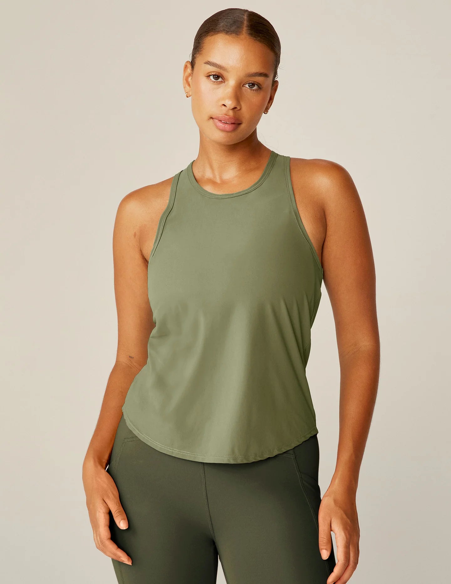 Powerbeyond Resilient Tank - Artichoke