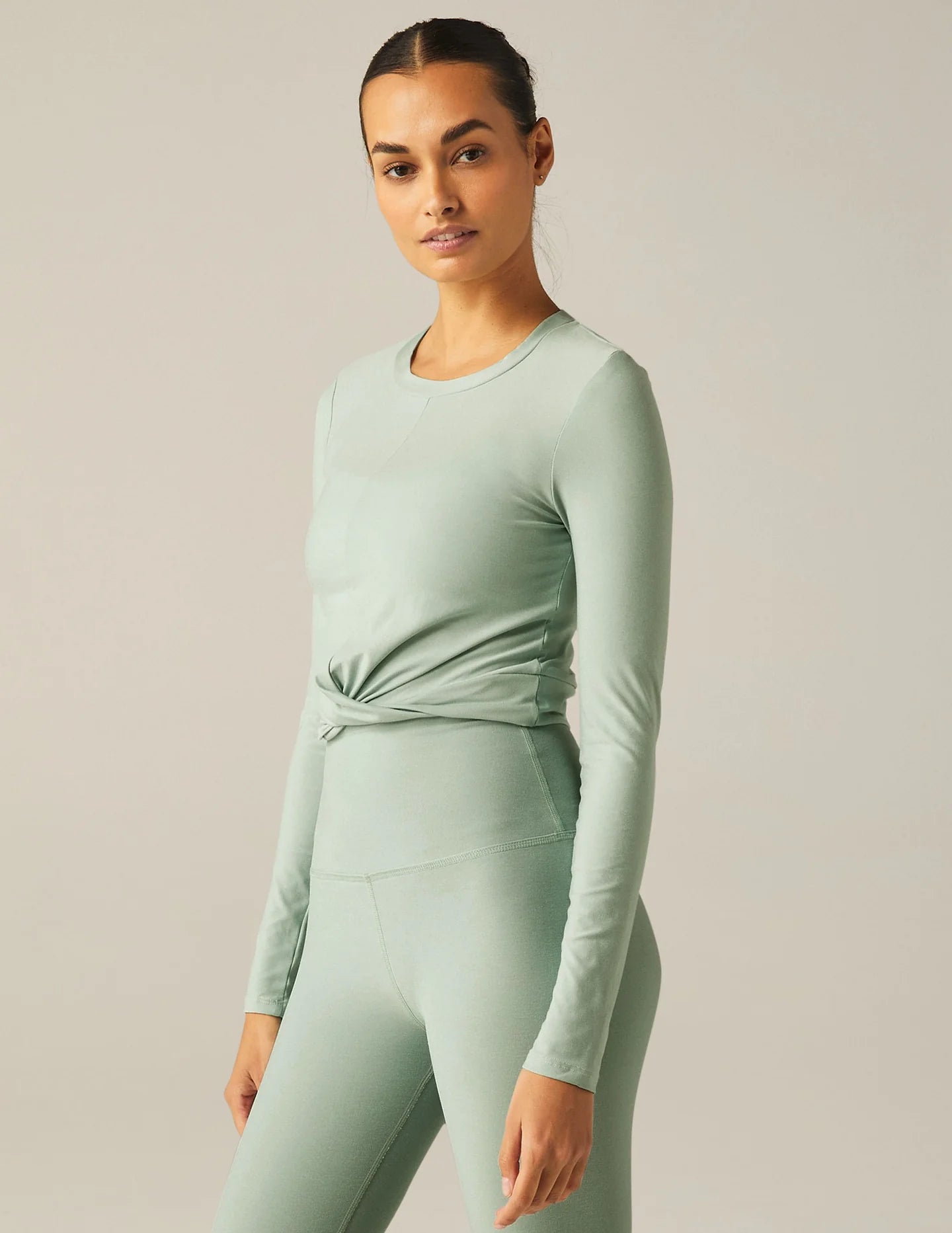 Center Stage Crop Pullover - Minty Slate