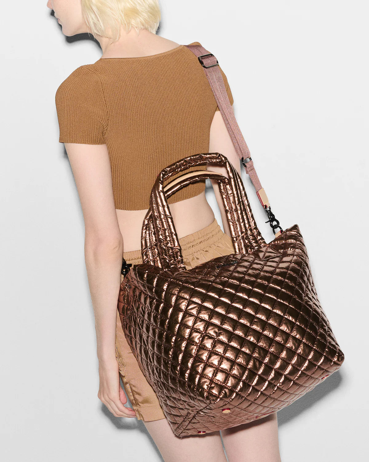 Metro Tote M - Copper Metallic