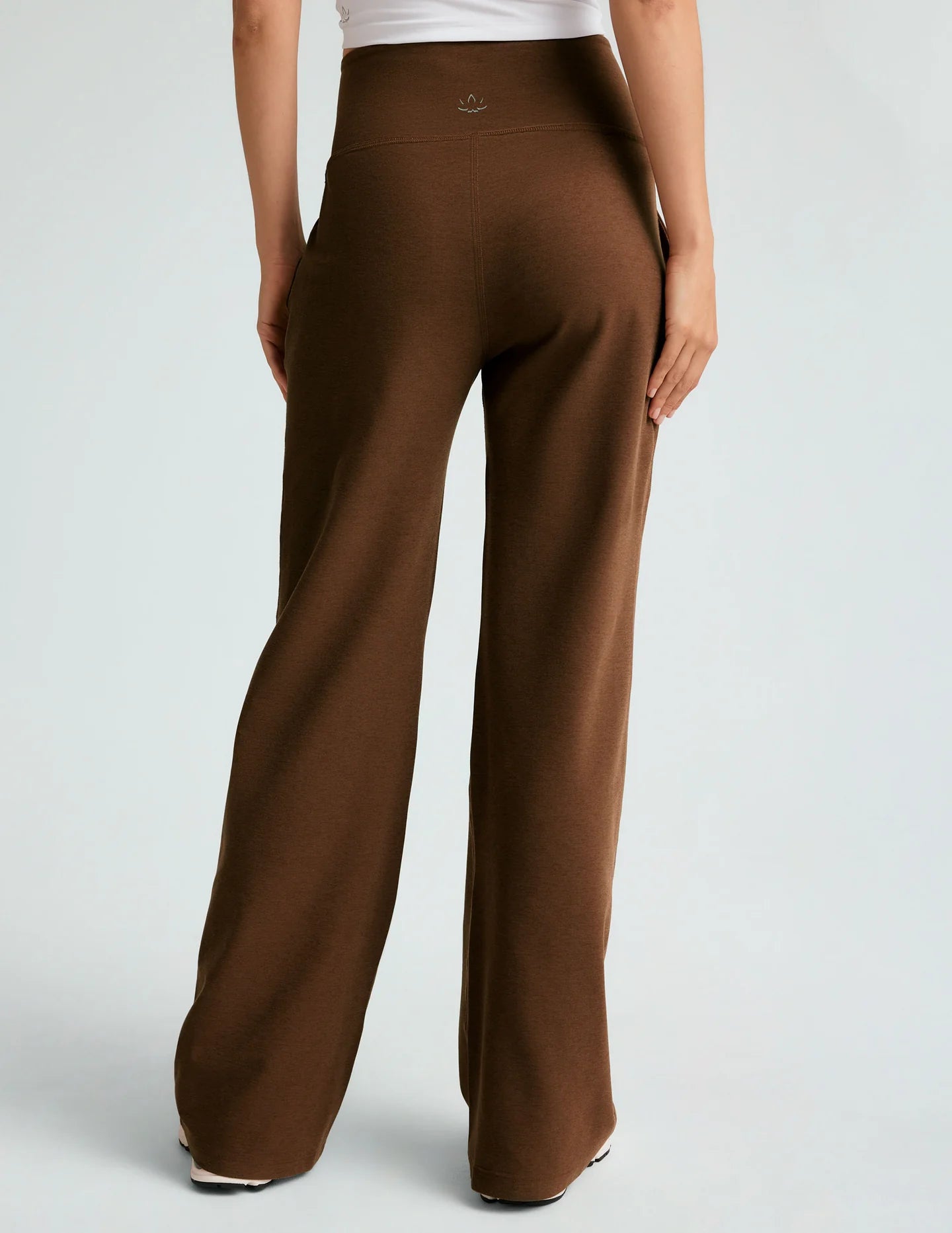 Laid Back Pant - Bold Mocha