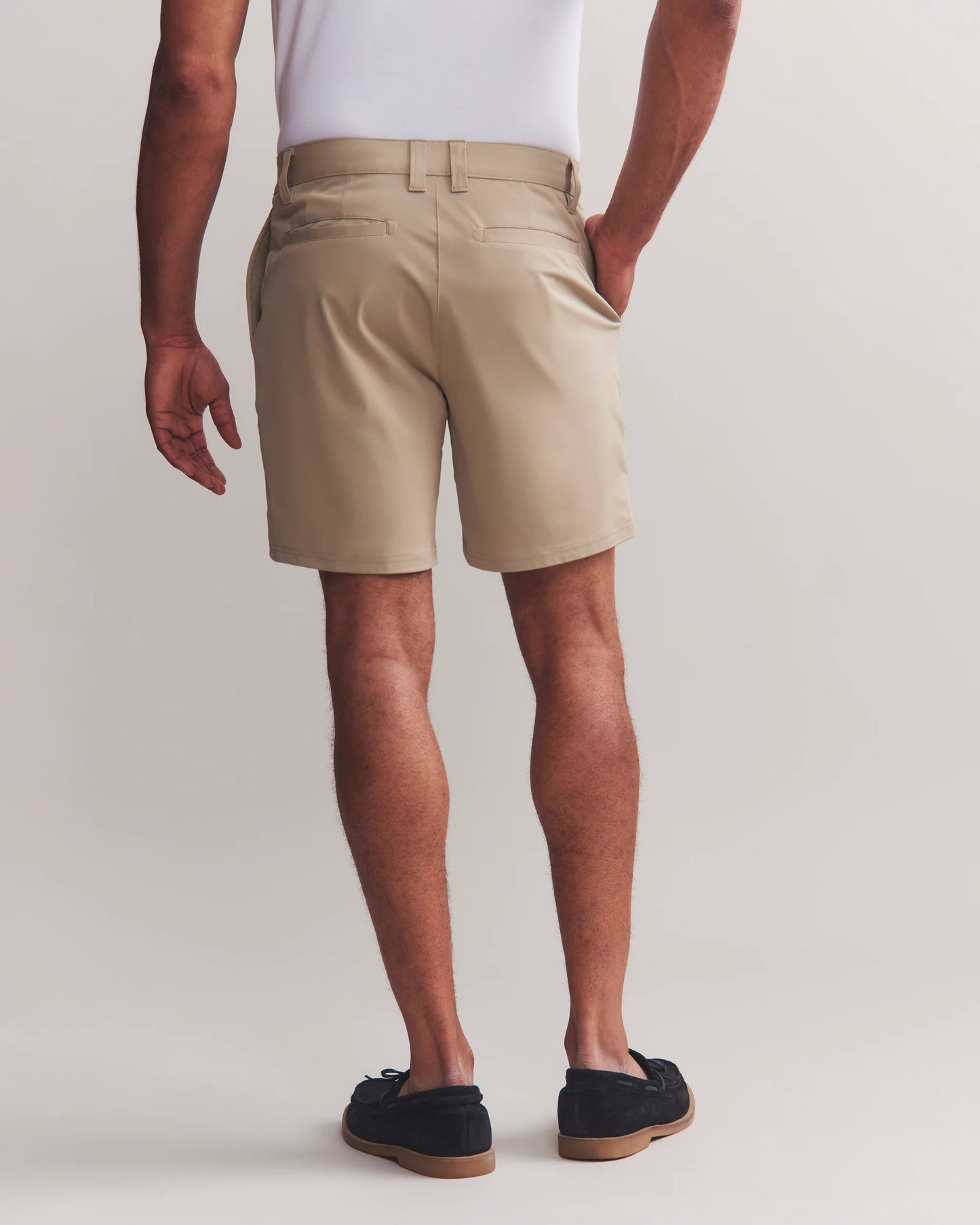 Commuter Short 7’ - Khaki