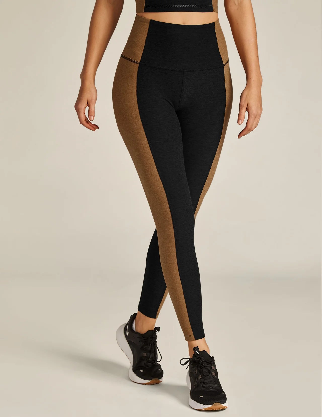 Vitality Colorblock Legging - Darkest Night/Caramel